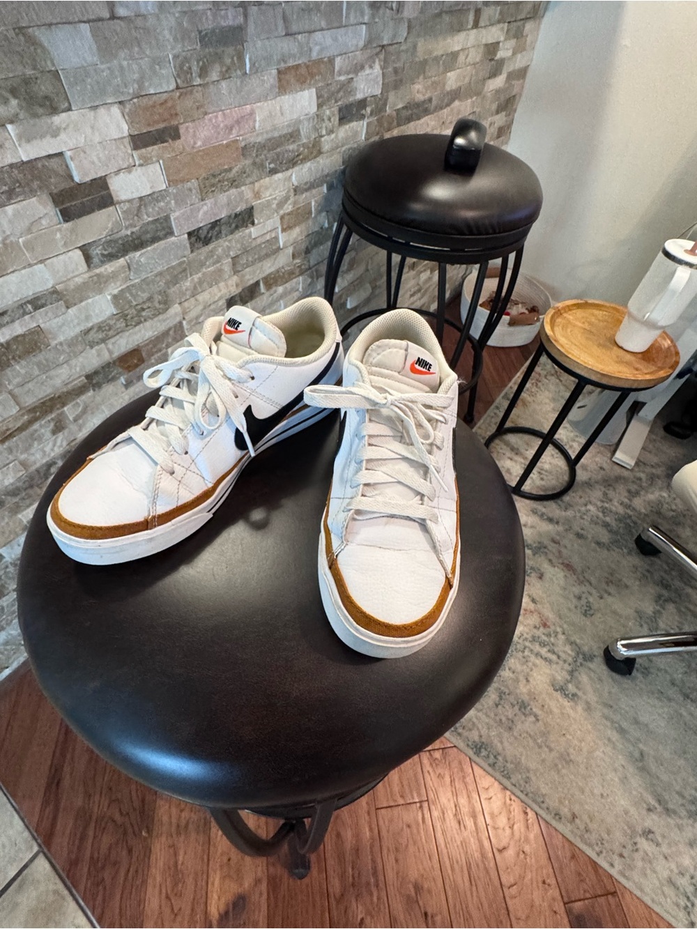 Nike Court Legacy Women’s - Picture 2 of 8
